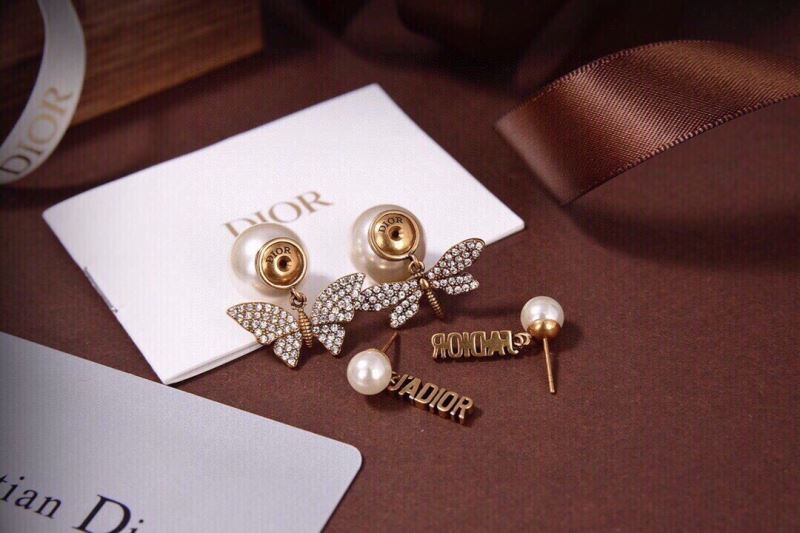 chr1st1an D10r earrings